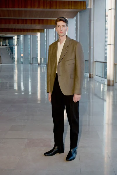 Look 14